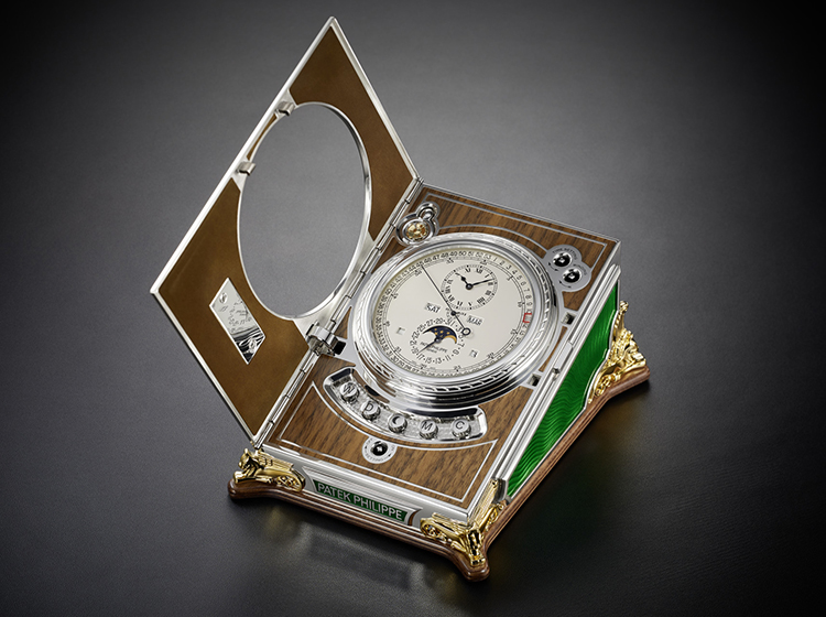 百達翡麗欣呈Ref. 27000M-001枱鐘臻品 嶄新機芯性能出眾